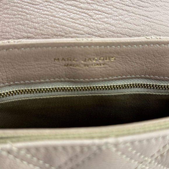 Marc Jacobs Pink and Gold Quilted Shoulder Bag - Picture 7 of 10